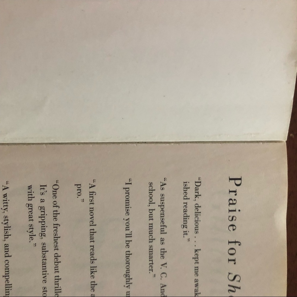 Book bundle - Picture 2 of 6